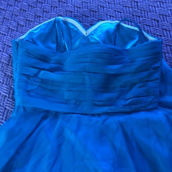 Strapless gown - Picture 4 of 5